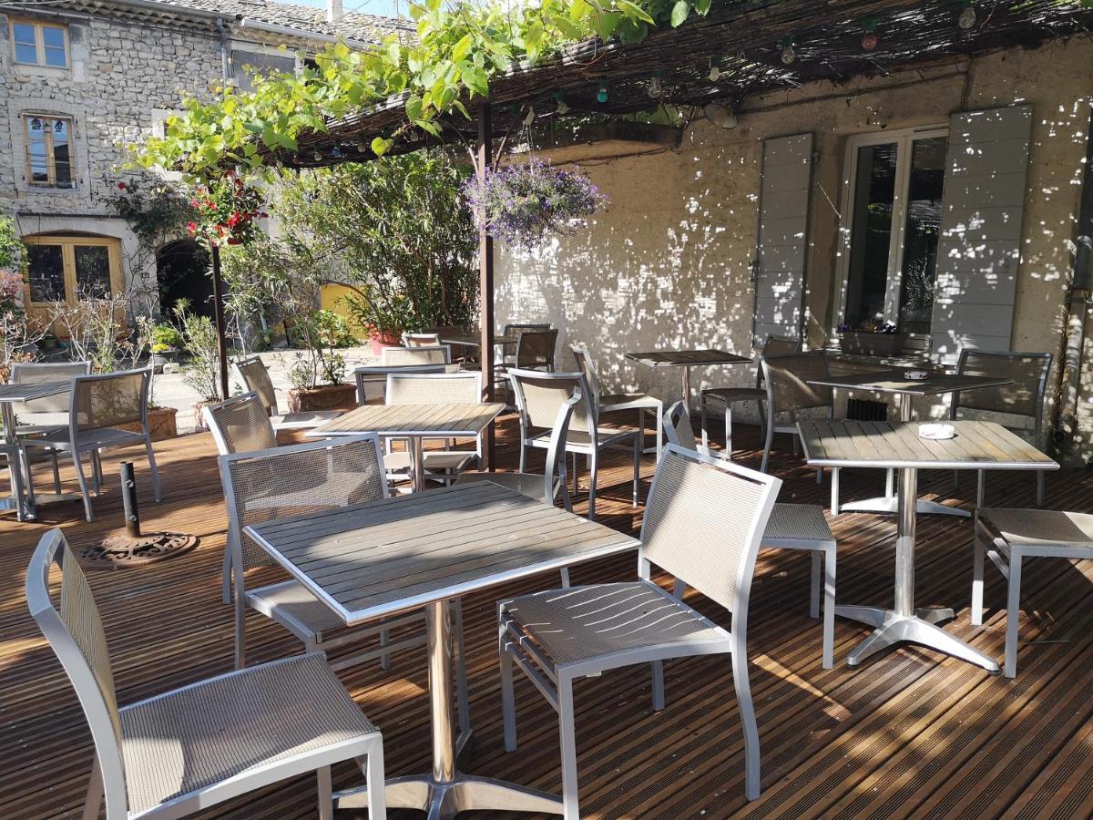Auberge de l Helvie chez Coco&Ricou Valvigneres Exterior foto